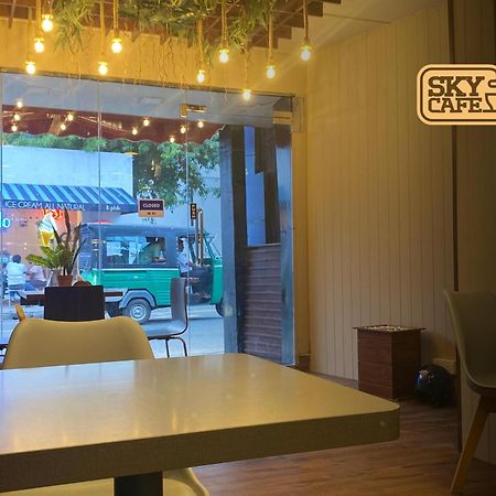 Sky Hostel Negombo Kültér fotó